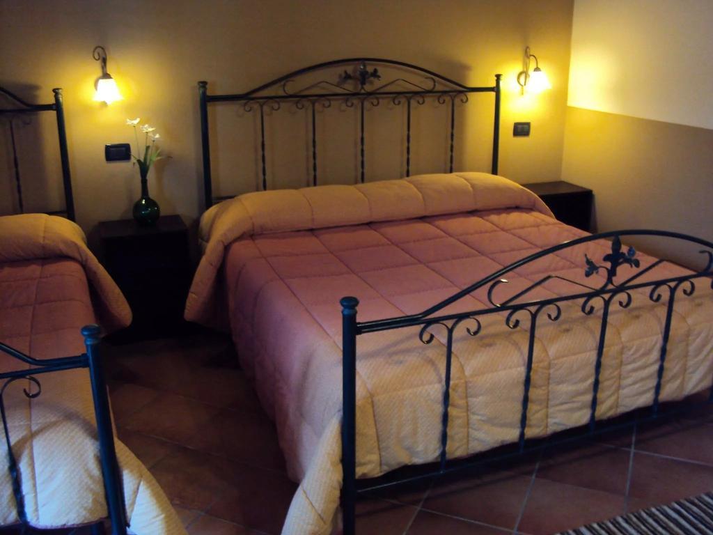 Agriturismo Il Pozzo Antico Mascali Kültér fotó