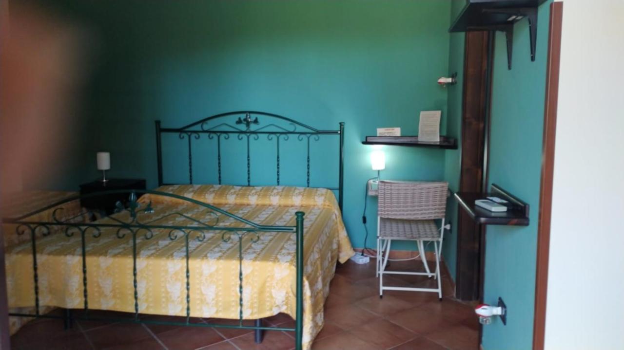 Agriturismo Il Pozzo Antico Mascali Kültér fotó
