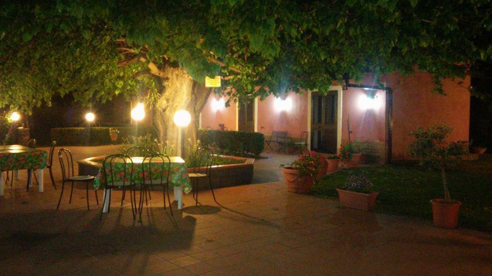 Agriturismo Il Pozzo Antico Mascali Kültér fotó