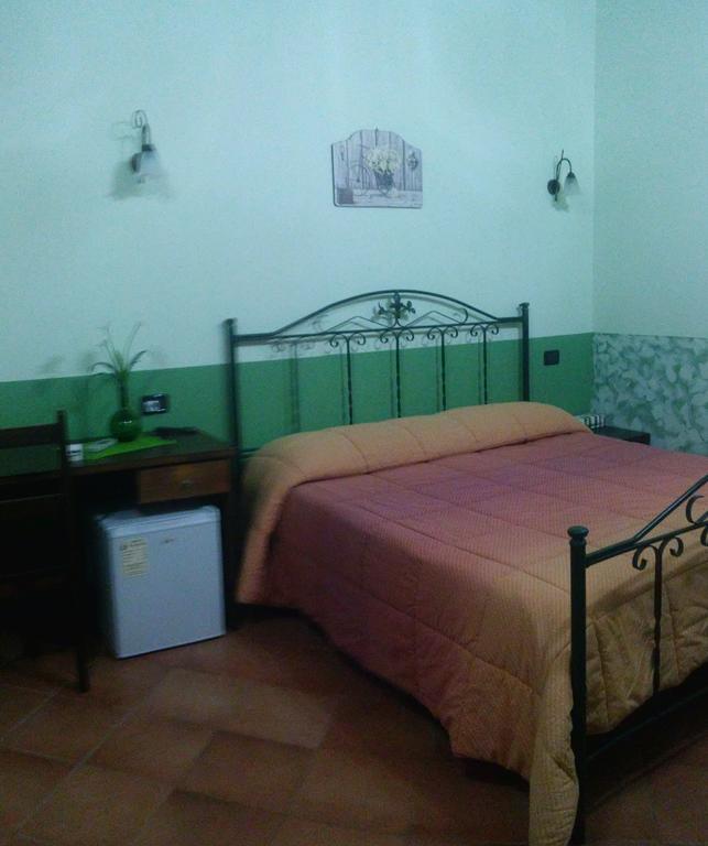 Agriturismo Il Pozzo Antico Mascali Kültér fotó