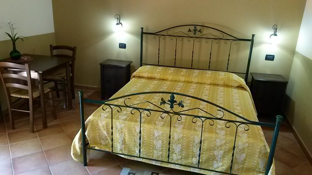 Agriturismo Il Pozzo Antico Mascali Kültér fotó