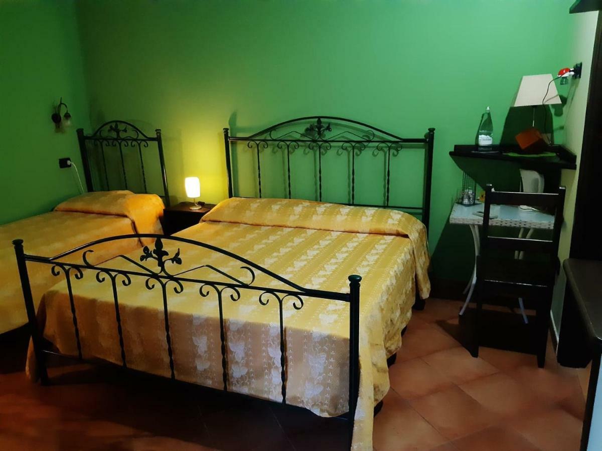 Agriturismo Il Pozzo Antico Mascali Kültér fotó